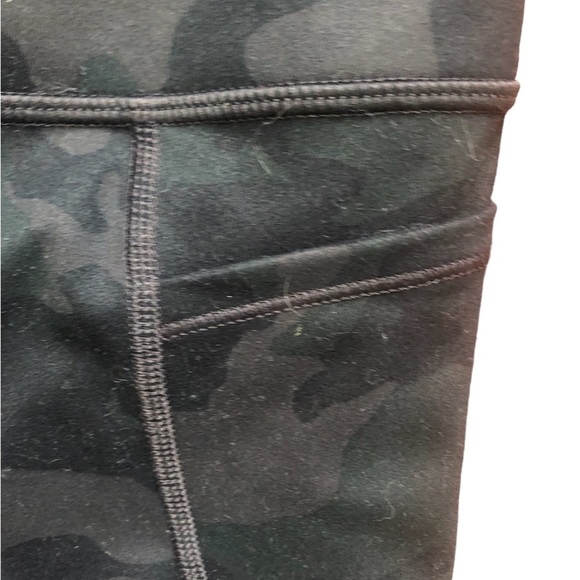 Athletic Works Camouflage Bike Shorts Size medium - Picture 8 of 9